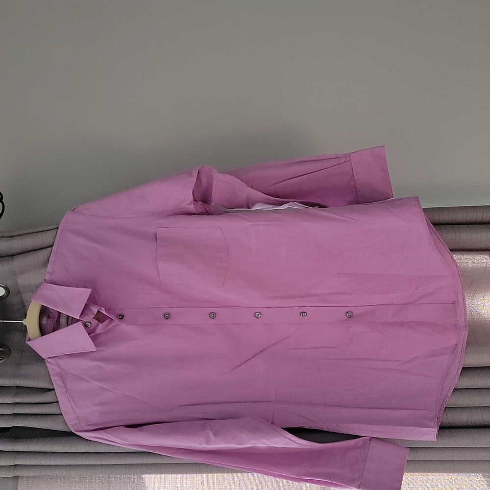 💥4 for $20💥 Van Heusen dress shirt